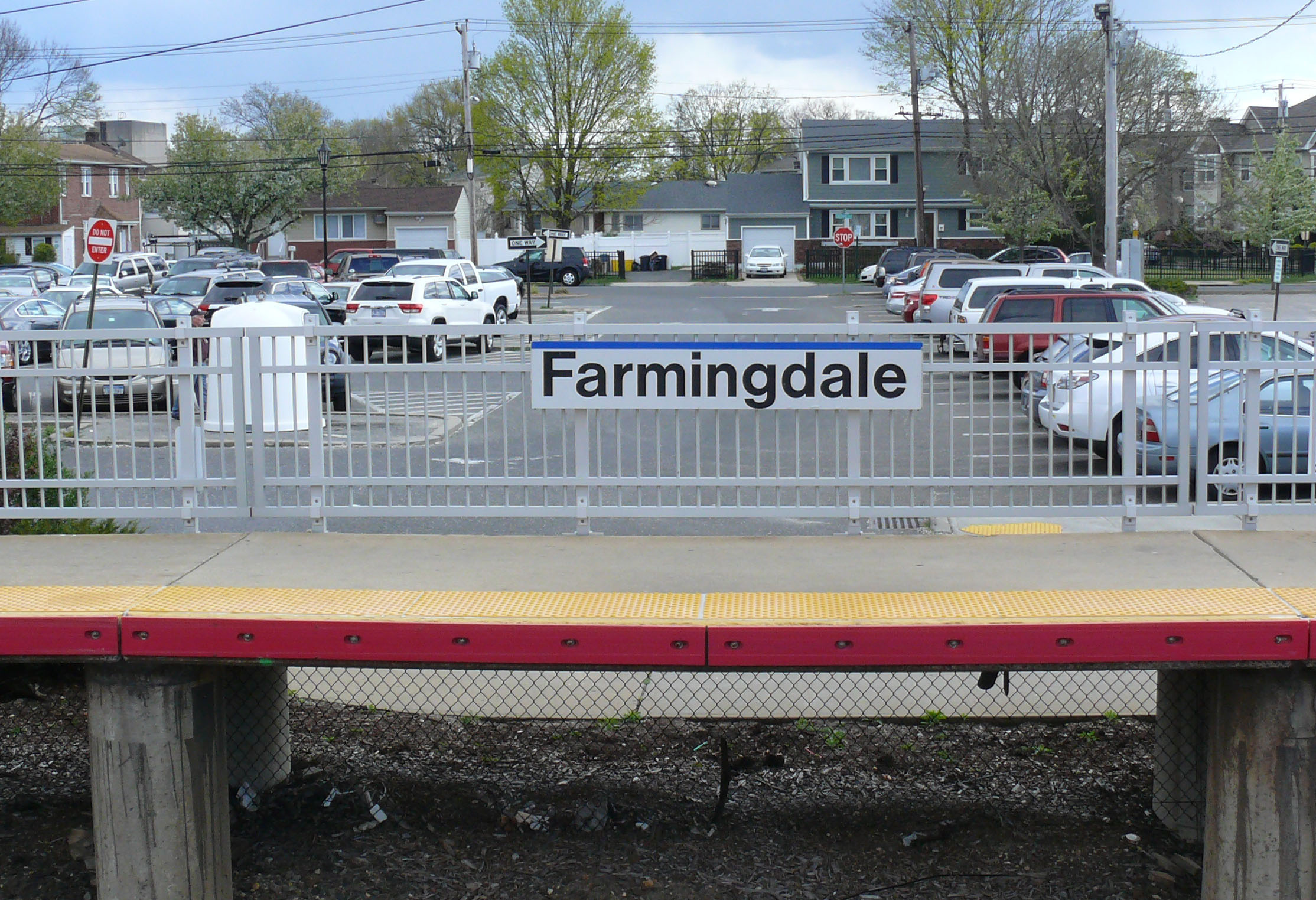 Outdoor Commercial Signs Farmingdale